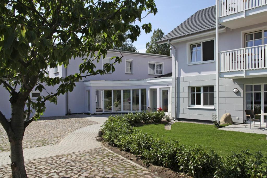 Aparthotel Saatmann Garni Аренсхоп Экстерьер фото